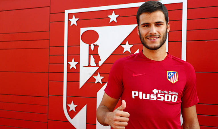 阿斯顿维拉发布备战花絮，今晚绝杀压哨，葡超任务艰巨，控场能力受关注 -开云娱乐